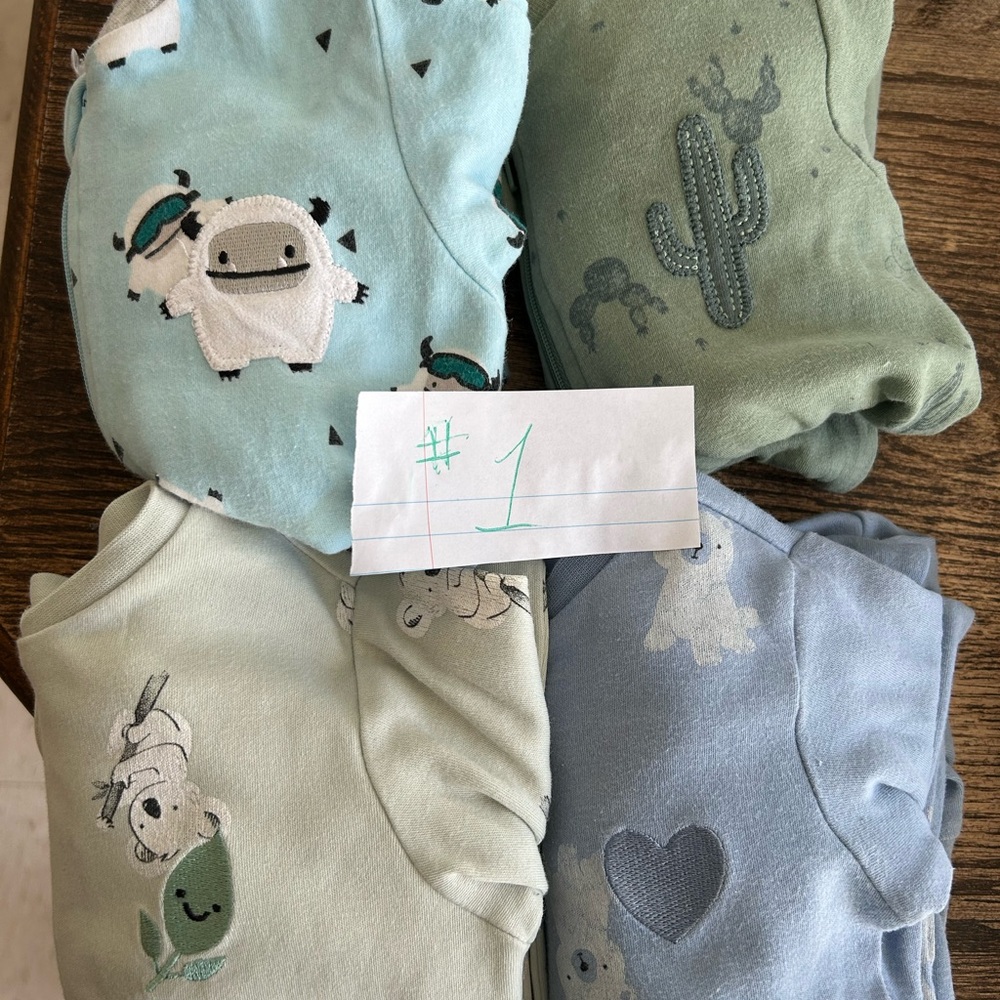 Cute Baby Onesies Set in Green and Blue